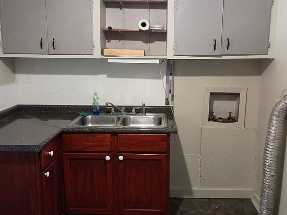 4th image of 4442 Westwood Park Dr