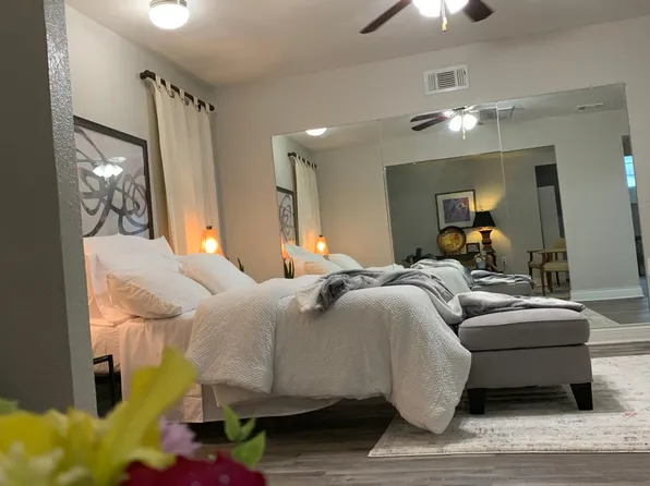 912 W Randol Mill Rd Suite E, Arlington, TX 76012