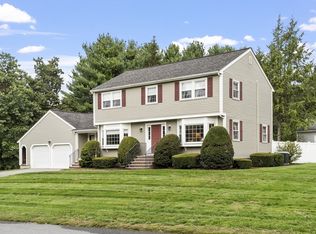 11 Eastman Rd, Andover, MA 01810