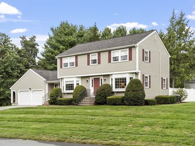 11 Eastman Rd, Andover, MA, 01810