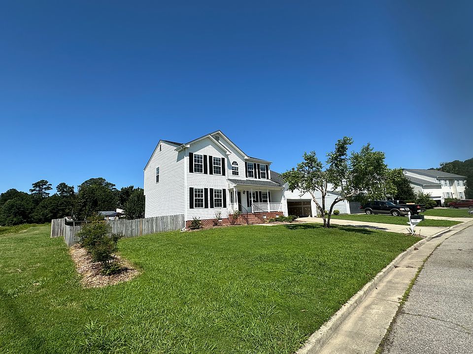 1st image of 105 Tallyho Dr
