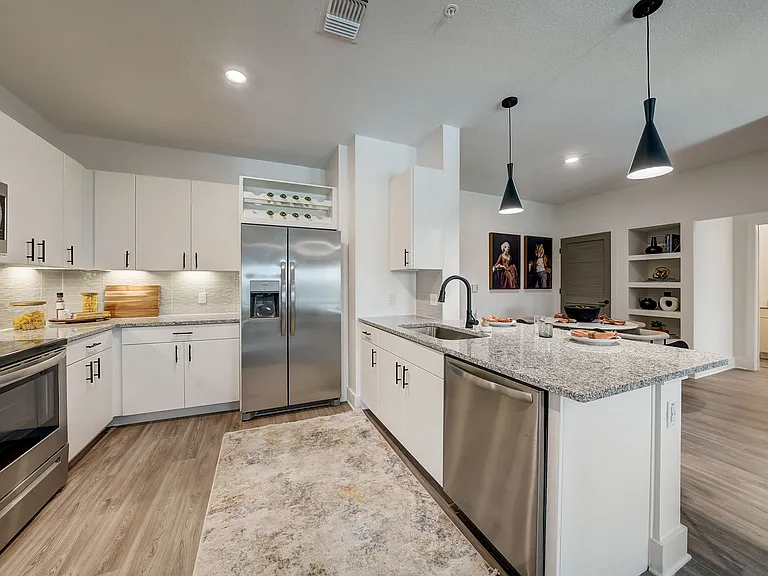 The Parian Luxury Apartments — Photo 93