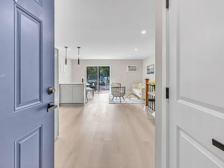 Villa Square LLC — Photo 23