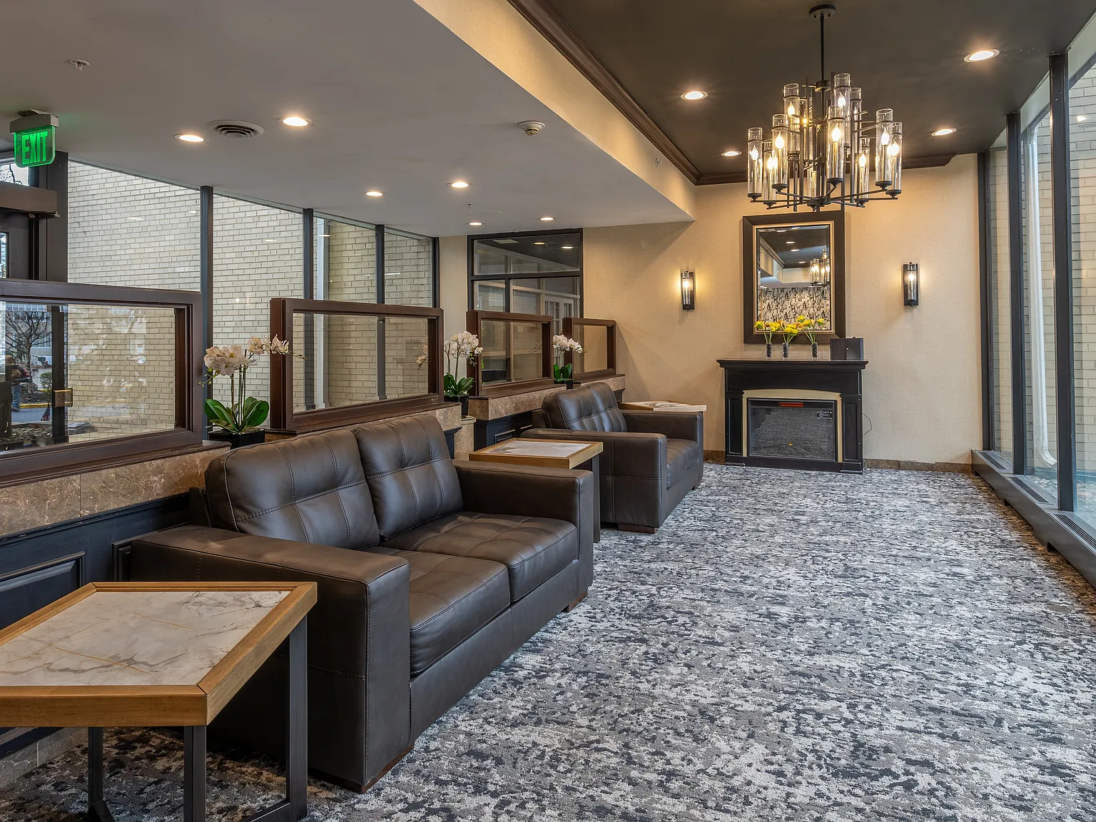 Towne House Apartments — Photo 3