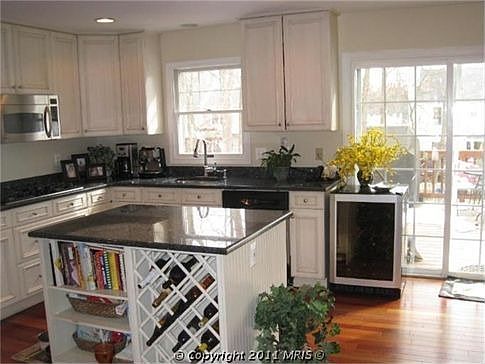 4th image of 323 Red Magnolia Ct