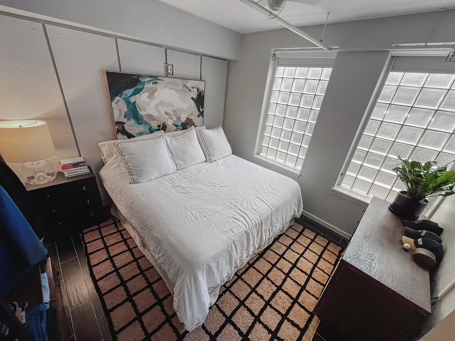 1 bed, 778 sqft, $2,000 — Photo 2