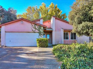 286 Violet Rd, Hercules, CA 94547