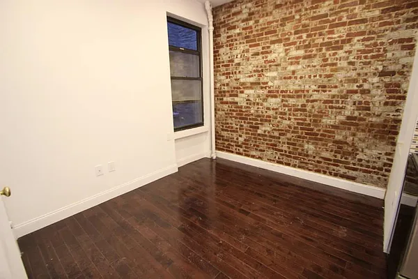 Rented by Town Residential | media 16