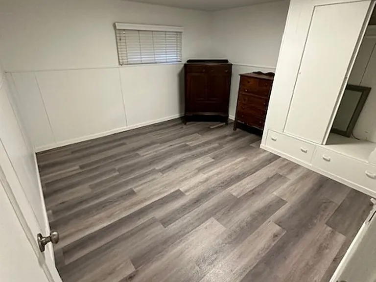 2598 Chris Ave — Photo 10