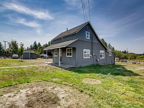 4th image of 11108 44th Ave E