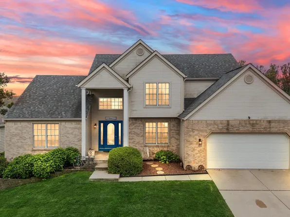 260 Moncrief Dr, Valparaiso, IN 46385