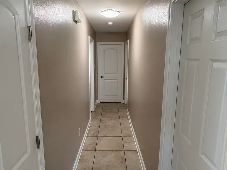 6215 Loveland St — Photo 8