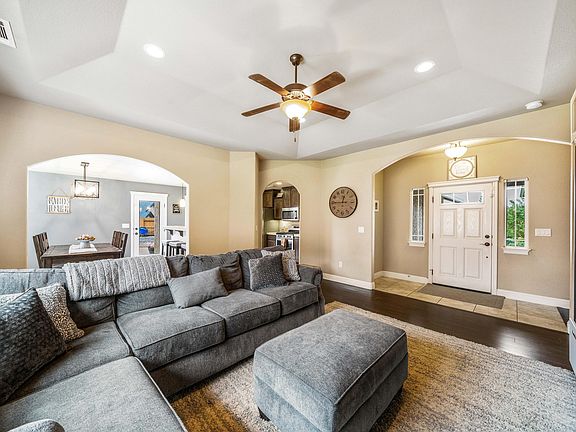 4th image of 4197 Doyle Ct