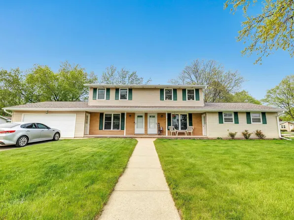 2963 Jauquet Dr, Green Bay, WI 54311