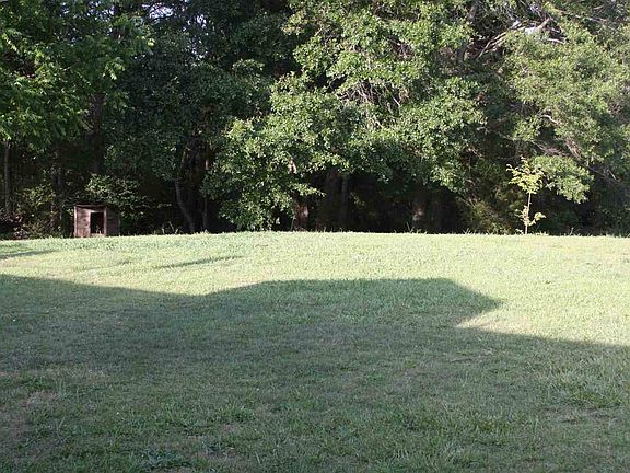 2nd image of 1024 Old Spartanburg Hwy