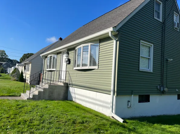 2665 Madison Ave, Bridgeport, CT 06606