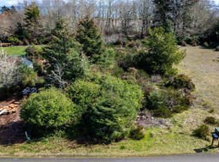 212 Olympic View Ave NE, Ocean Shores, WA