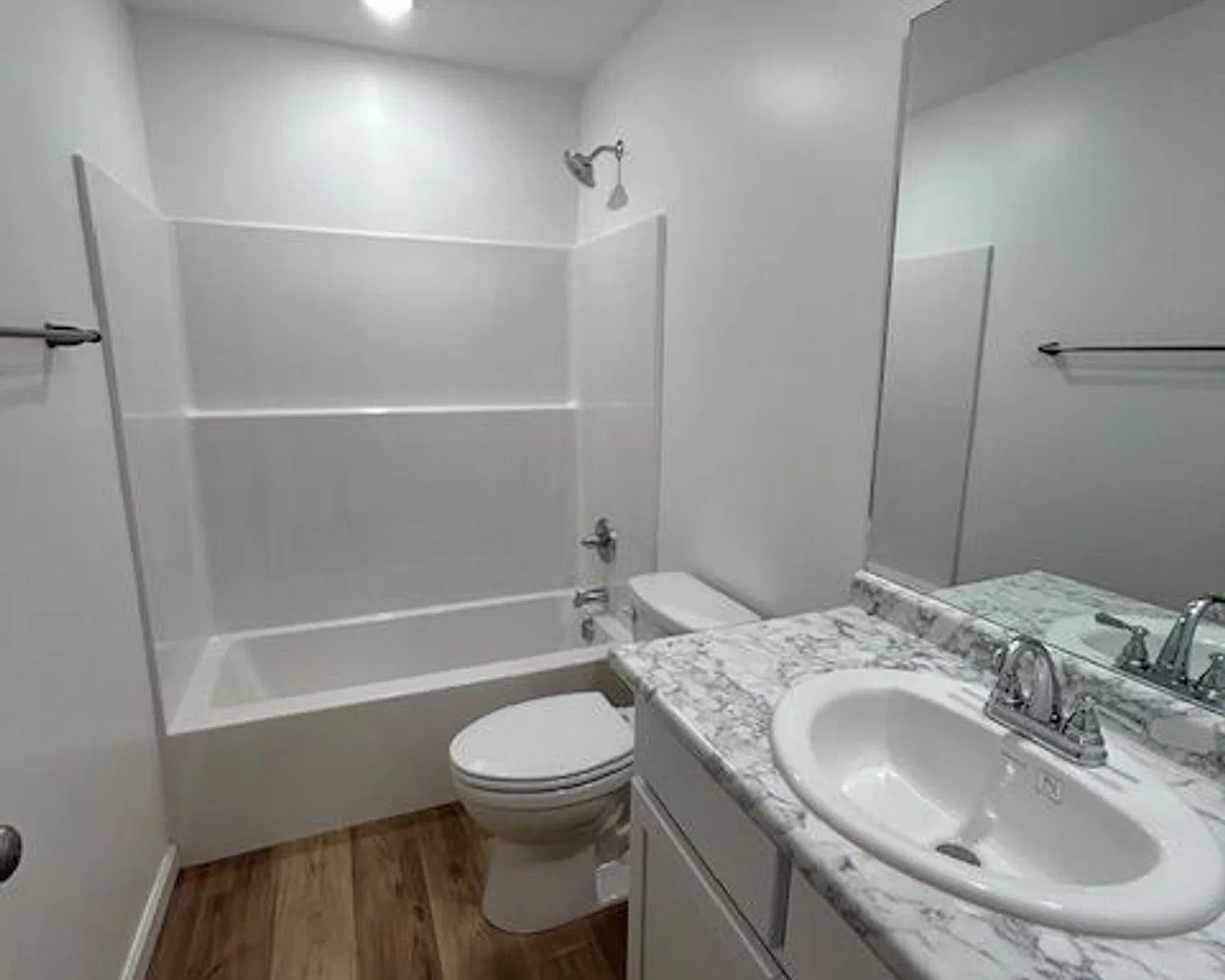 314 Tomlinson Dr — Photo 2