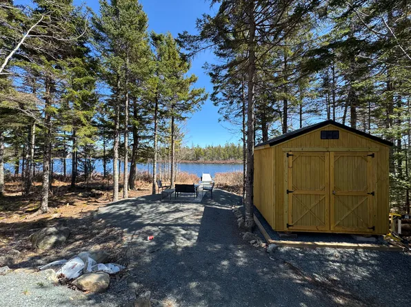 22 Oxer Clos, Halifax, NS B4B 2B8