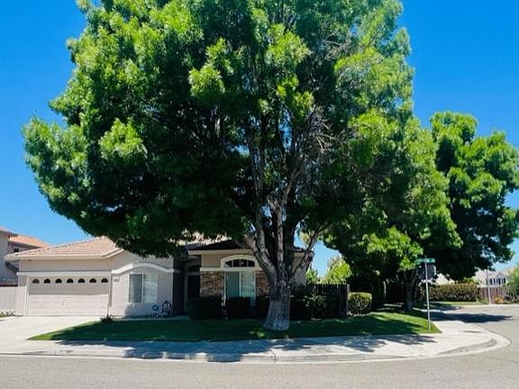 3rd image of 2121 Robert Gabriel Dr