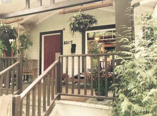 8317 N Swenson St, Portland, OR 97203
