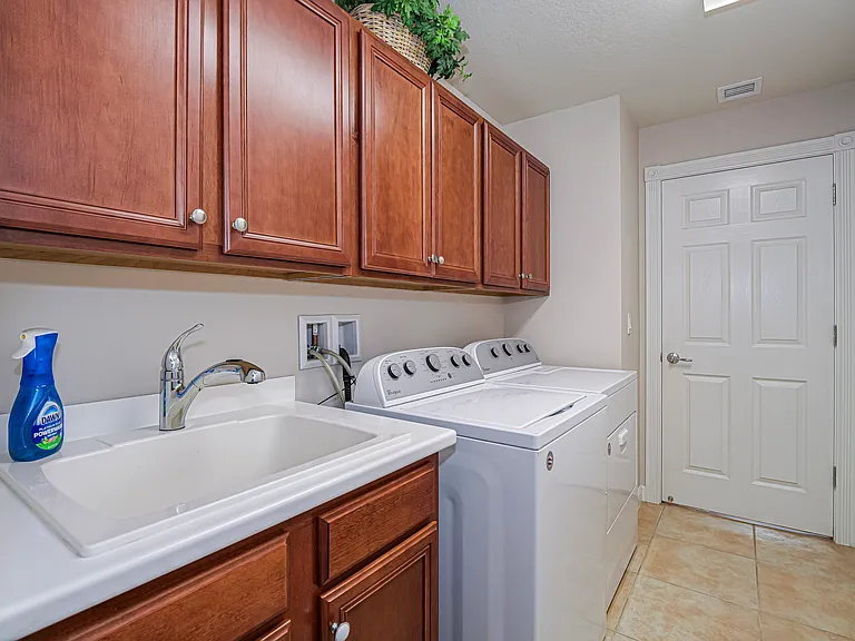 5395 Dominica St — Photo 23