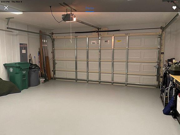 3rd image of 307 NW Somerset Cir