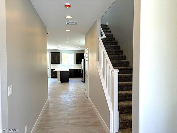 3rd image of 9857 W Meranto Ave