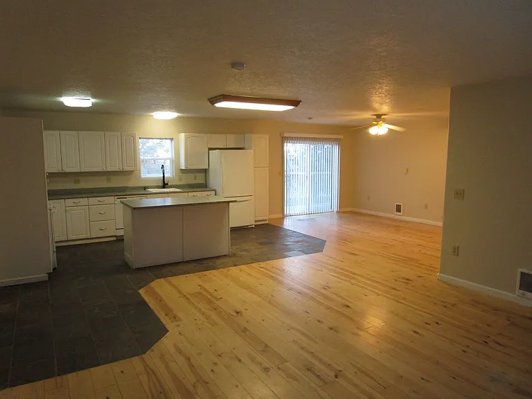 7110 SE Teenie Rd — Photo 2
