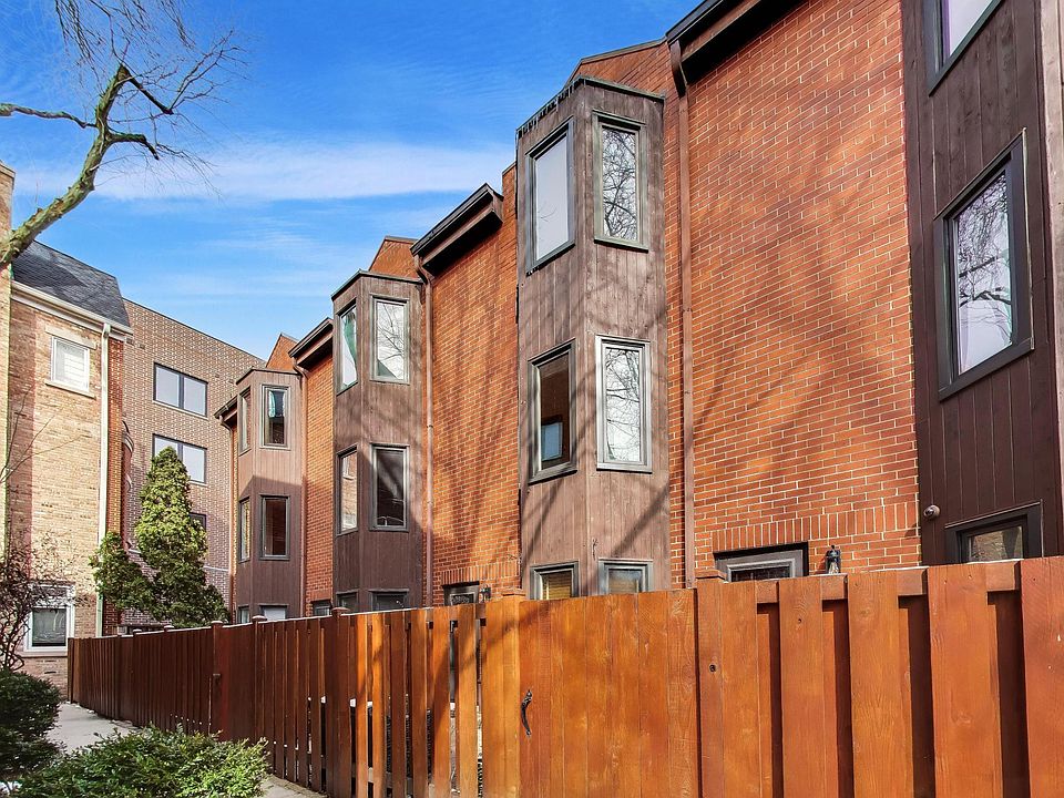1st image of 1827 N Dayton St #D
