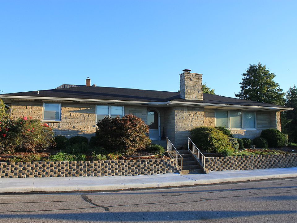 106 W 13th St, Jasper IN