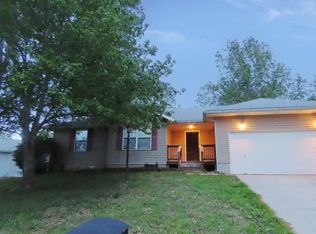 702 W Eagle Street, Nixa, MO 65714