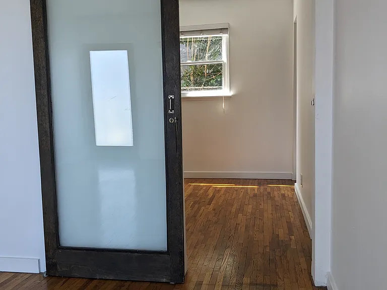 250 3rd Ave #250 — Photo 5