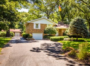 17815 Clyde Ave, Lansing, IL 60438