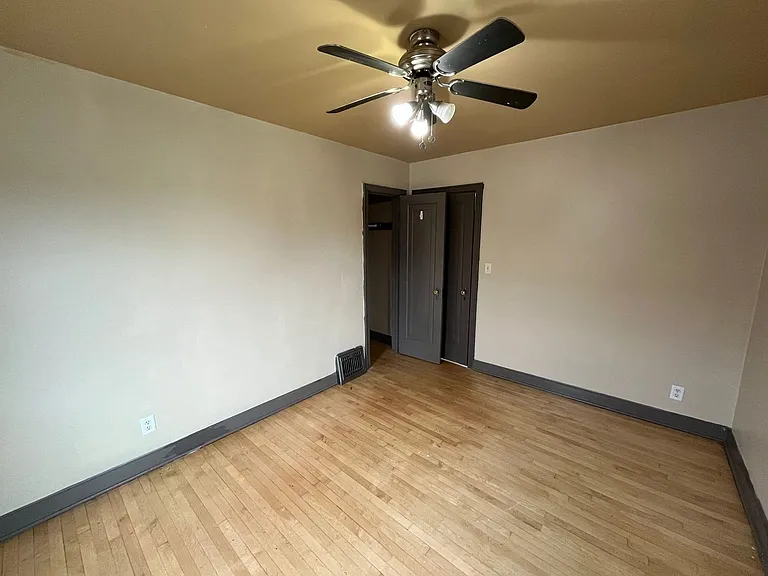 803 Grand Ave — Photo 11