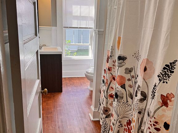 5th image of 93 4th St #1