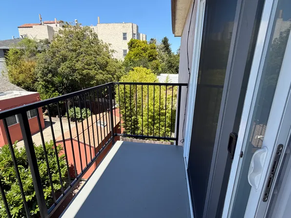 2605 9th Ave, Oakland, CA