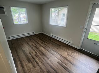 301 Pine St APT C, Georgetown, IL 61846