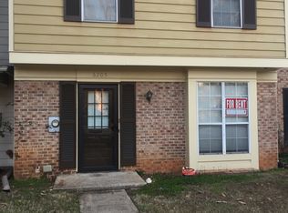 6205 Summit Trl, Norcross, GA 30092