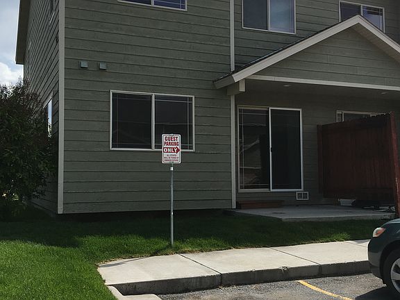 Rear of Condo with patio