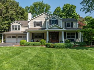 48 Sunset Rd, Darien, CT 06820