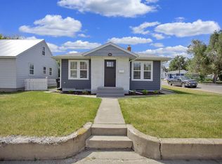 523 8th Ave W, Williston, ND 58801