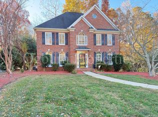 3712 Burbank Ln, Winston Salem, NC 27106