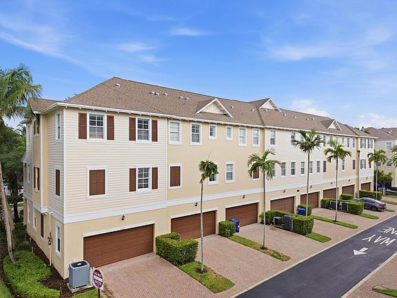 5th image of 140 Seagrape Drive #108