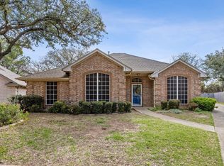 4723 Kensington Ct, Arlington, TX 76016