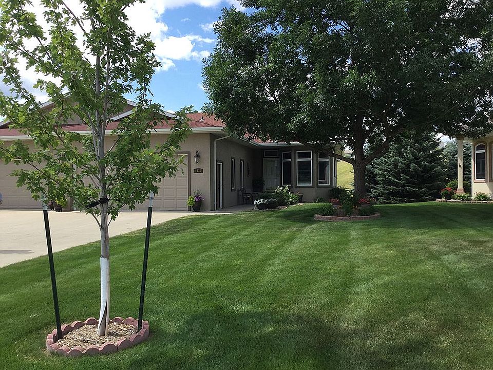 1936 Mesquite Loop, Bismarck, ND 58503 Zillow