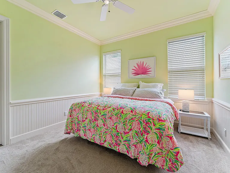 4 Tradewinds Cir — Photo 51
