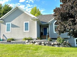 609 6th St NE, Mitchellville, IA 50169