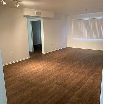3rd image of 1320 W Sunset Blvd