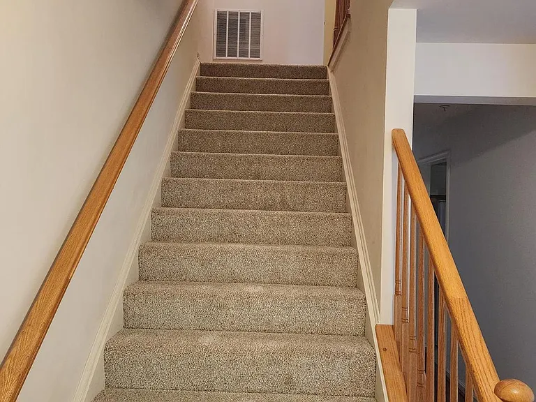 1234 Oakwood Dr — Photo 9